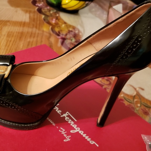 Salvatore ferragamo - Picture 8 of 8